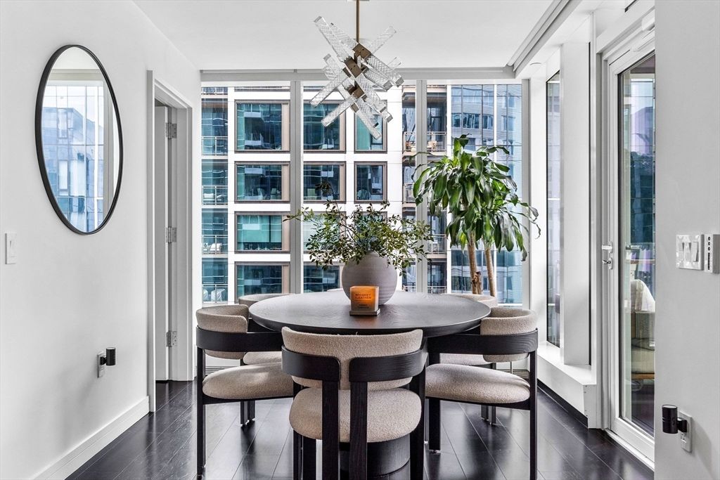 Dining room, Interior, Pendant Lights