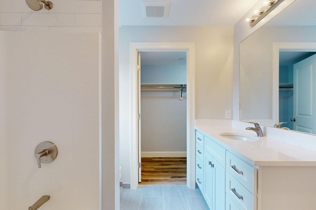 Bathroom, Dual Sink Vanities, Interior, Wood Texture Flooring
