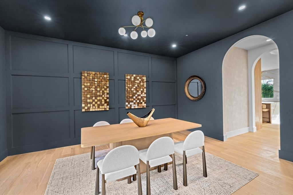 Dining room, Interior, Pendant Lights, Recessed Lighting, Wood Texture Flooring