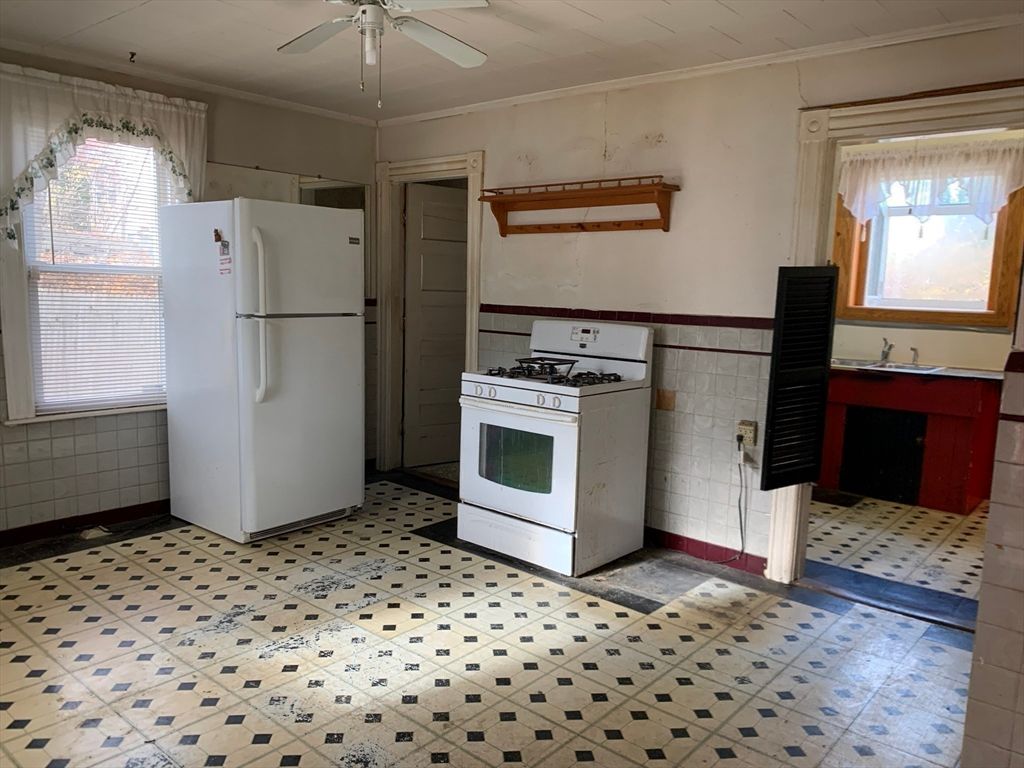 Interior, Kitchen