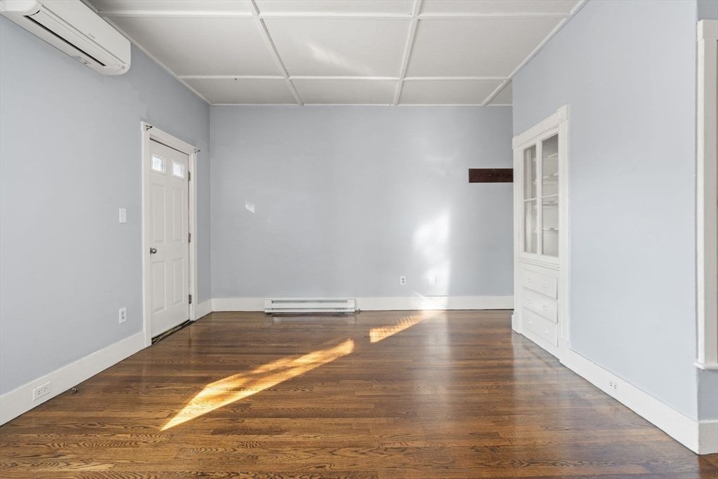 Empty room, Interior, Wood Texture Flooring