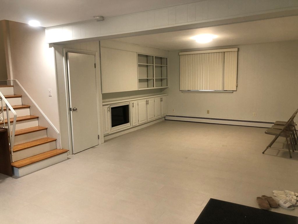 Empty room, Fireplace, Interior, Recessed Lighting