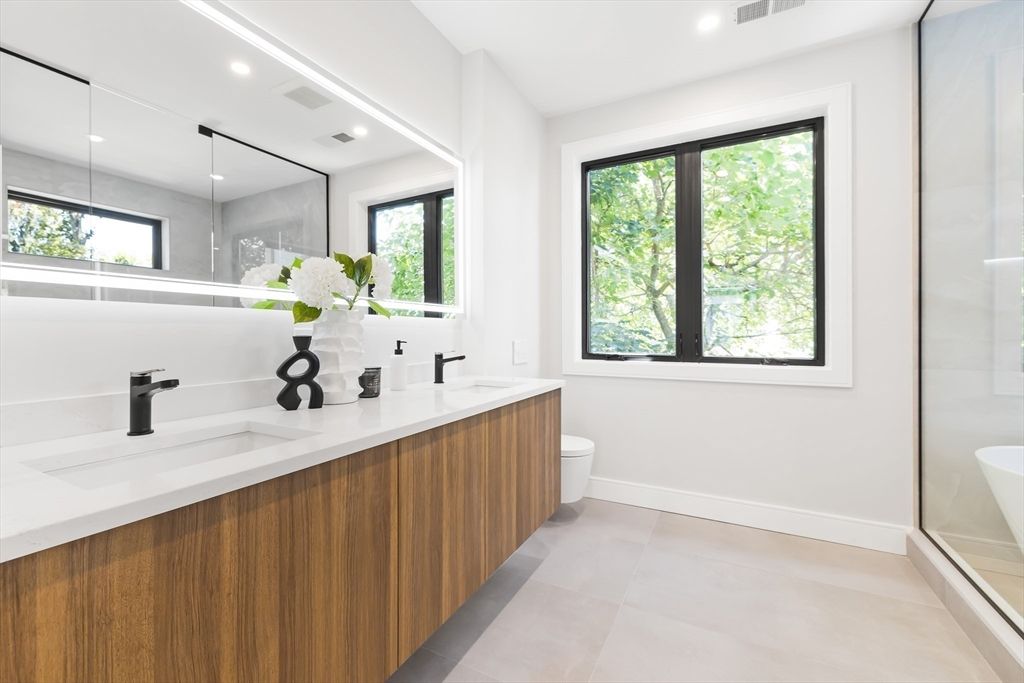 Bathroom, Dual Sink Vanities, Glass Shower, Interior, Recessed Lighting