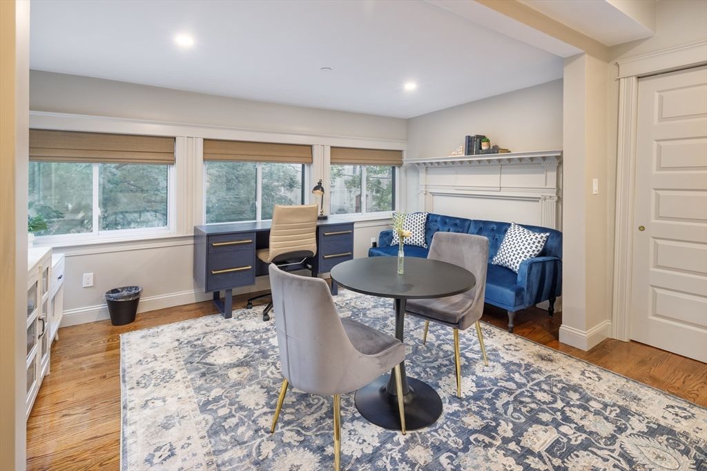 Dining room, Interior, Recessed Lighting, Wood Texture Flooring