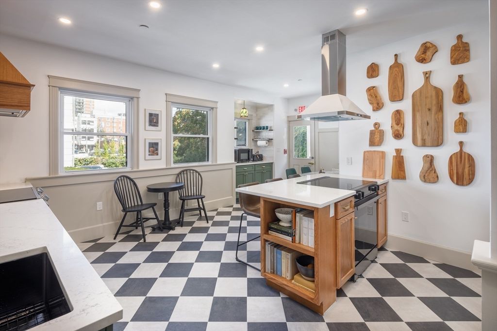 Interior, Kitchen, Recessed Lighting