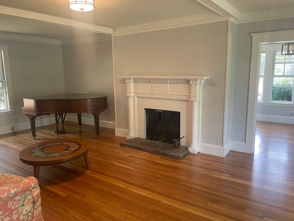Fireplace, Interior, Piano, Wood Texture Flooring
