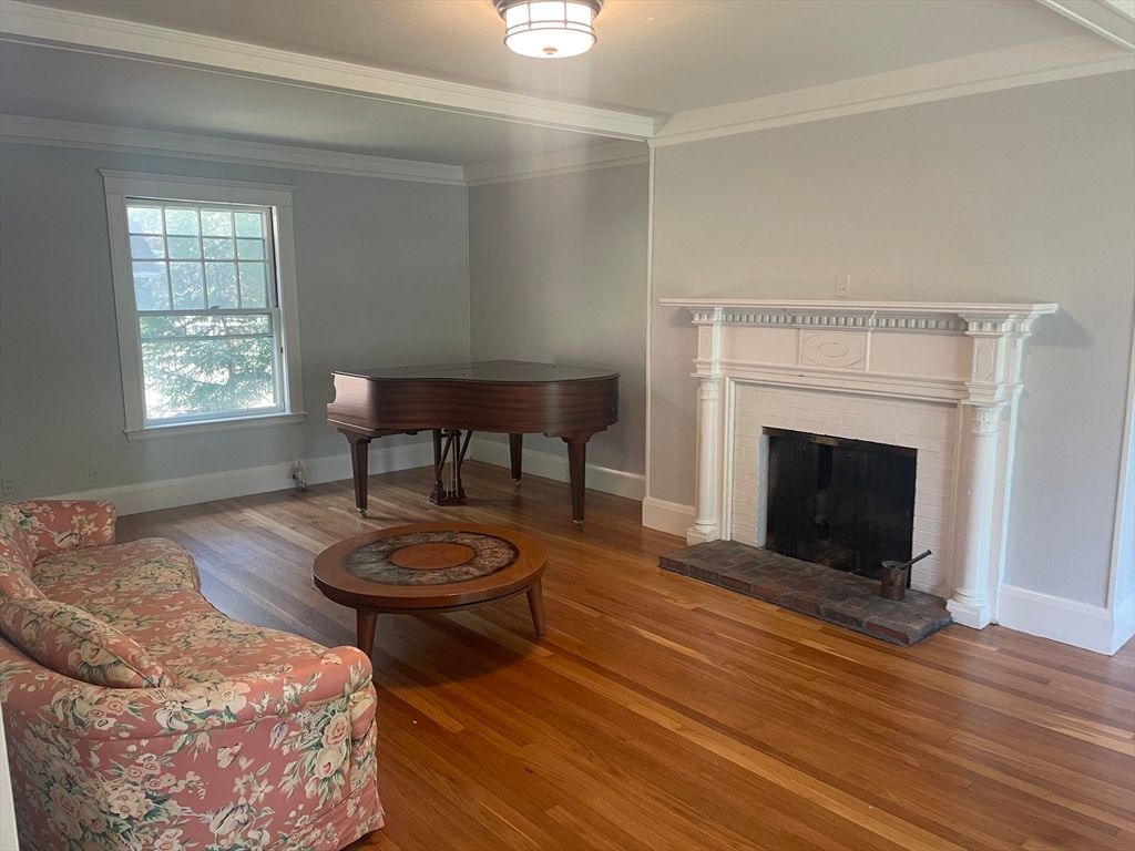 Fireplace, Interior, Piano, Wood Texture Flooring