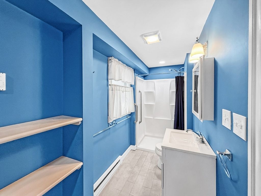 Bathroom, Interior, Recessed Lighting, Walk-in Closets
