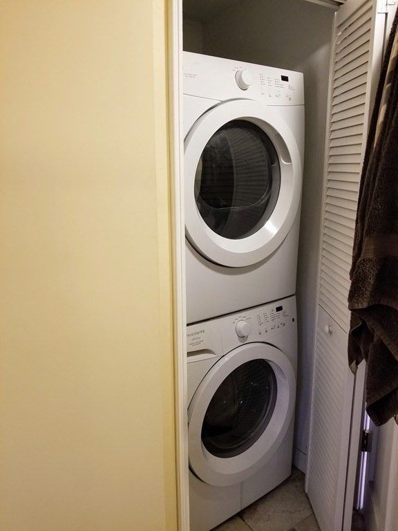 Interior, Utility Closets, Washer