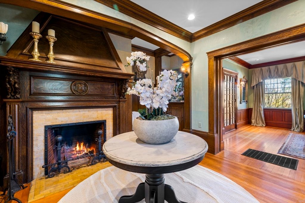 Fireplace, Interior, Piano, Recessed Lighting, Wood Texture Flooring