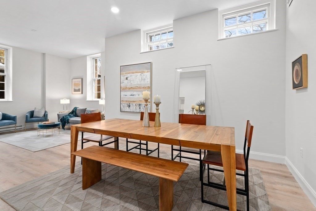 Dining room, Interior, Living room, Recessed Lighting, Wood Texture Flooring
