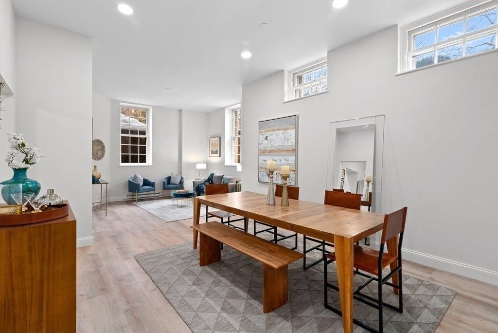 Dining room, Interior, Living room, Recessed Lighting, Wood Texture Flooring