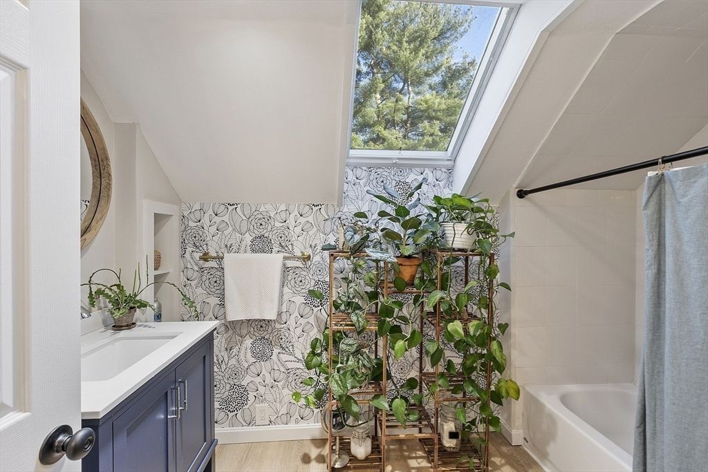 Bathroom, Interior, Wood Texture Flooring