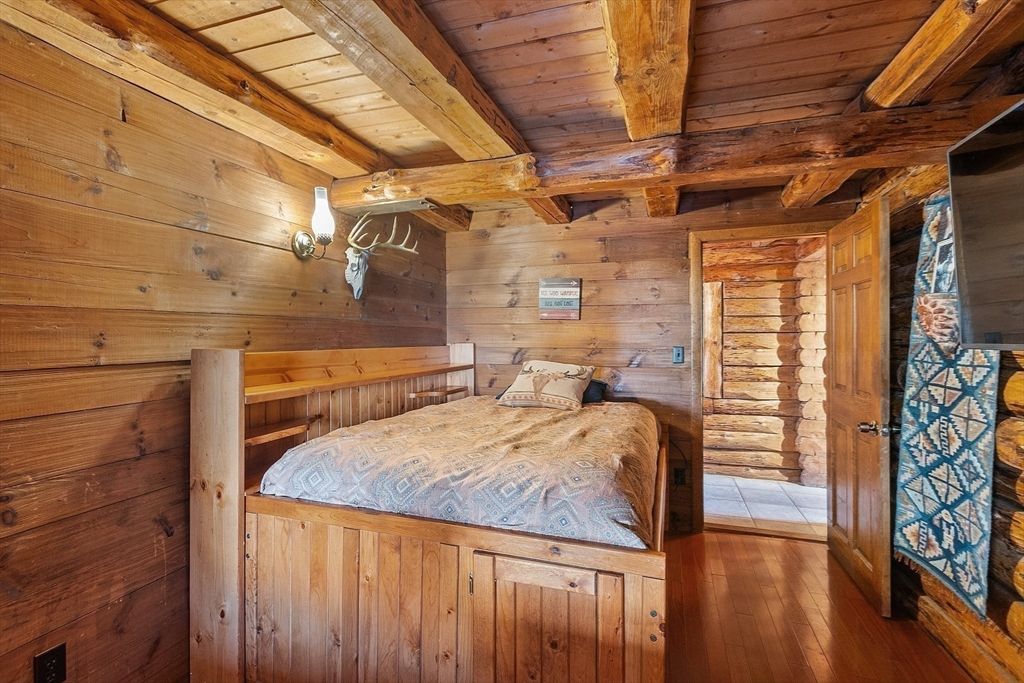Bedroom, Interior, Wooden Beams, Wooden Ceilings, Wood Texture Flooring, Wooden Walls