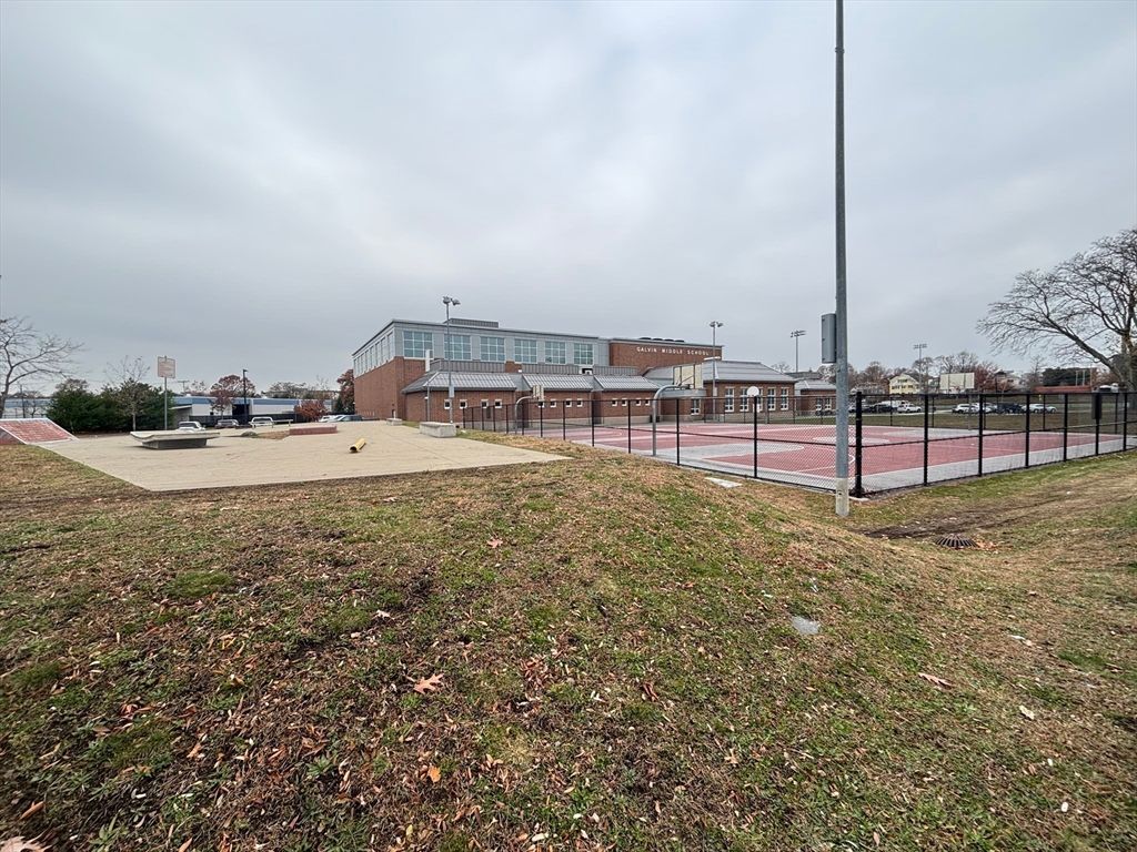 Exterior, Tennis Courts