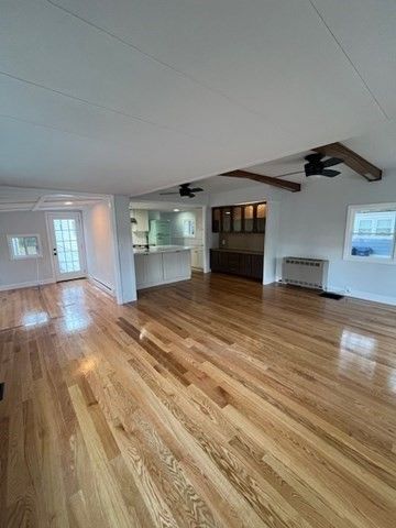 Empty room, Interior, Wooden Beams, Wood Texture Flooring