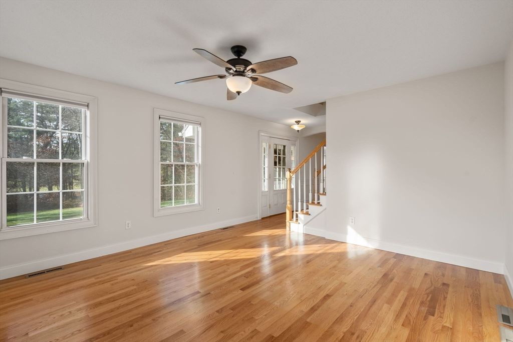 Empty room, Interior, Wood Texture Flooring