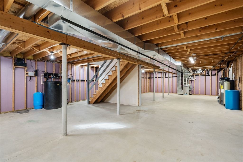 Interior, Wooden Beams