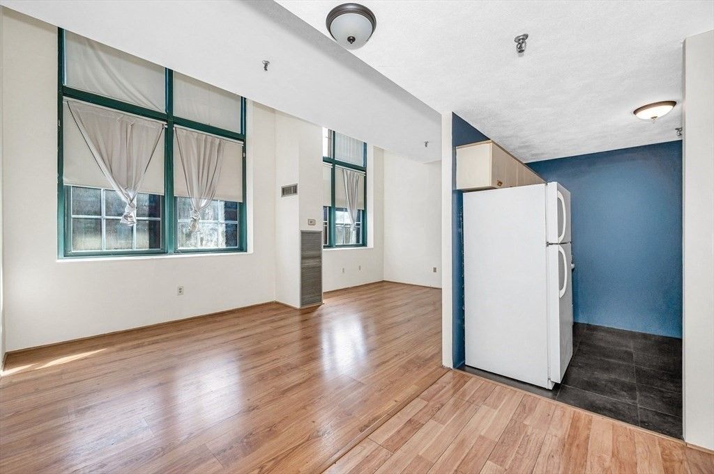 Empty room, Interior, Kitchen, Wood Texture Flooring