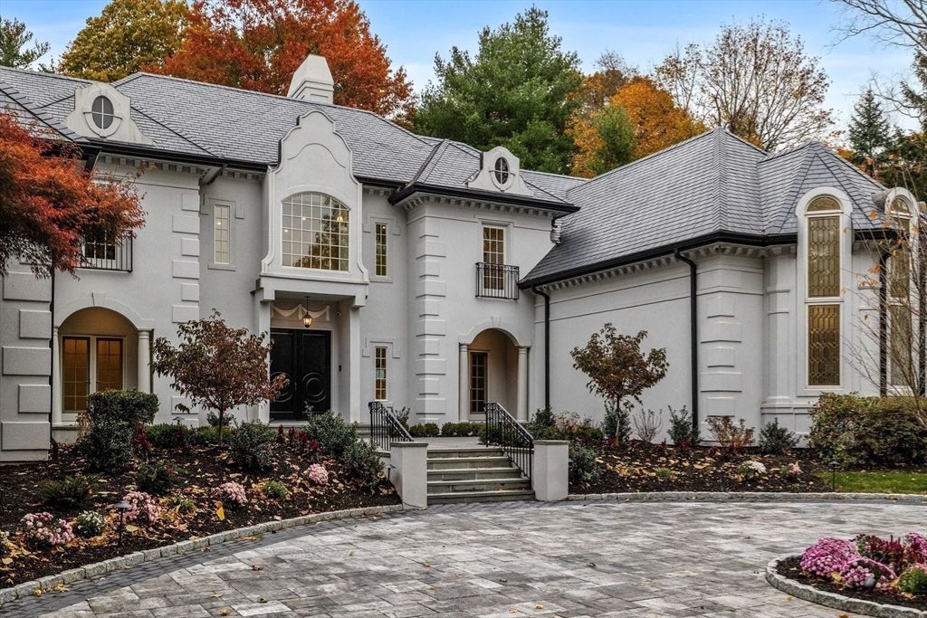 Exterior, Facade, French Provincial