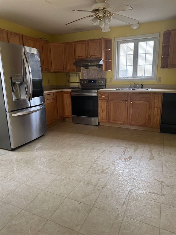 Interior, Kitchen, Stainless Steel Appliances