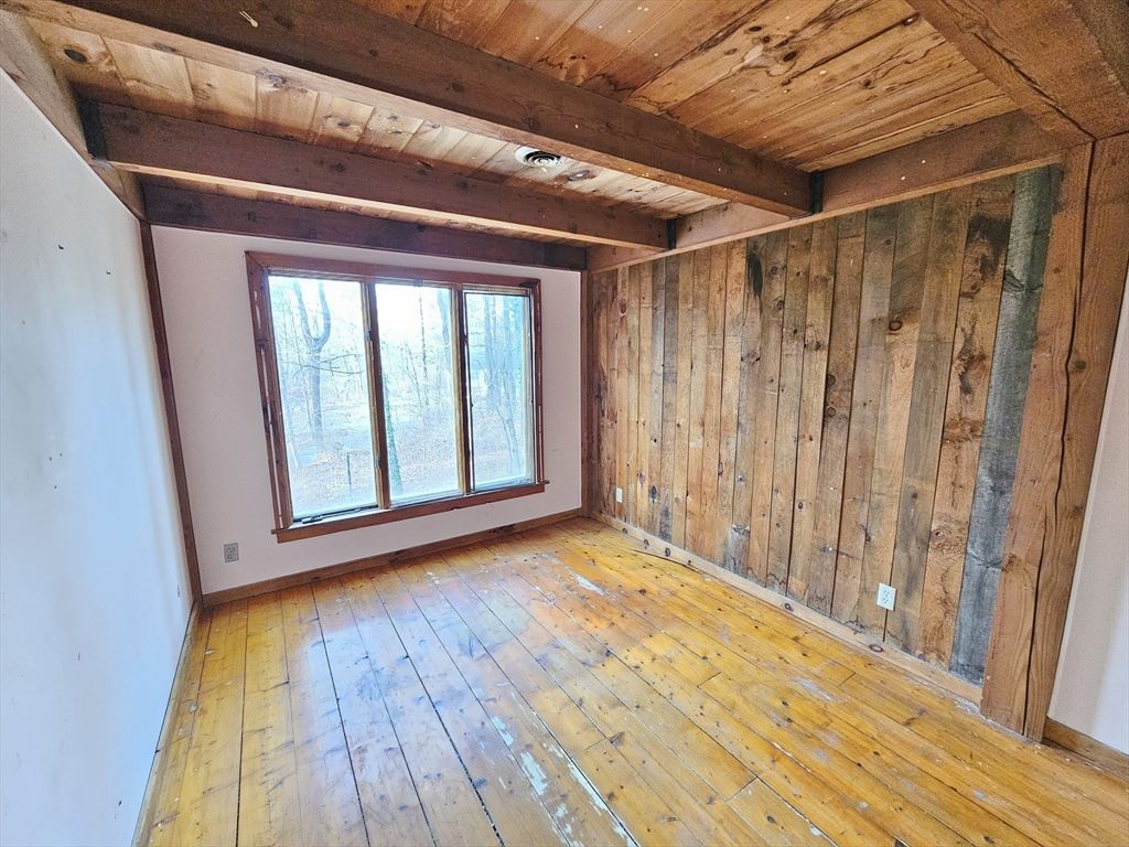 Empty room, Interior, Wooden Beams, Wooden Ceilings, Wood Texture Flooring, Wooden Walls