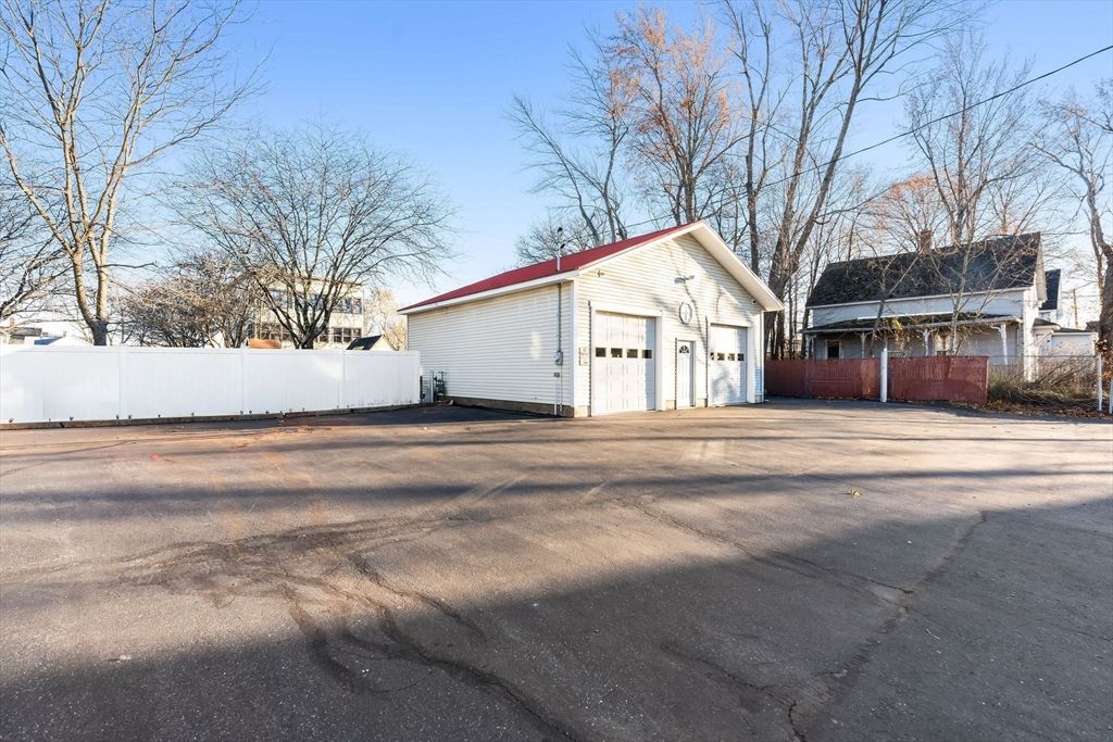 Backyard, Detached Garage, Exterior