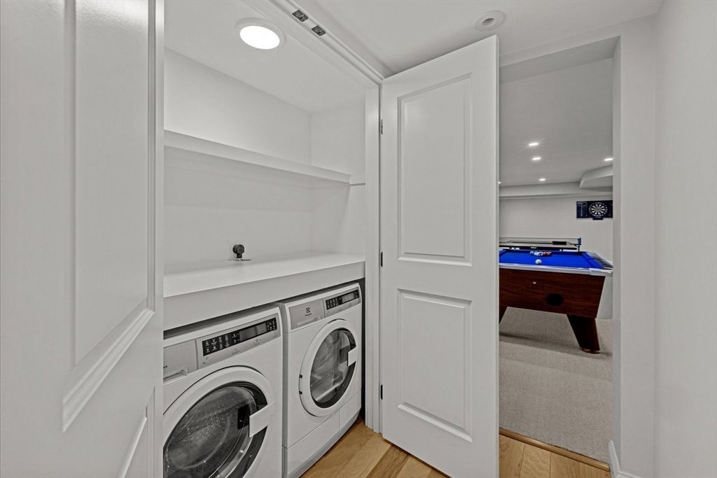 Game Room, Interior, Recessed Lighting, Washer, Wood Texture Flooring