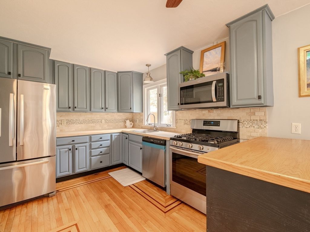Interior, Kitchen, Pendant Lights, Stainless Steel Appliances, Wood Texture Flooring