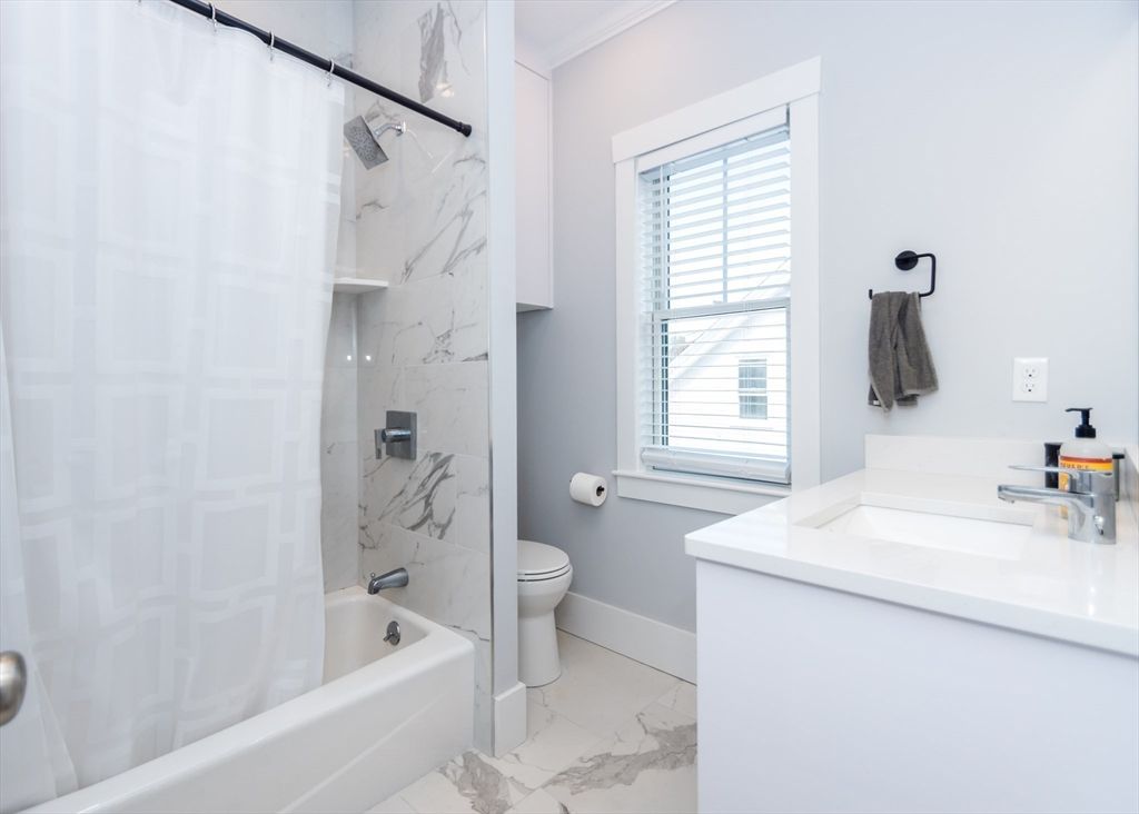 Bathroom, Interior, Marble, Marble Walls