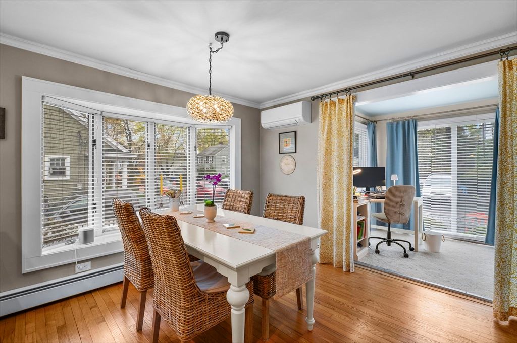 Home Office, Interior, Pendant Lights, Wood Texture Flooring