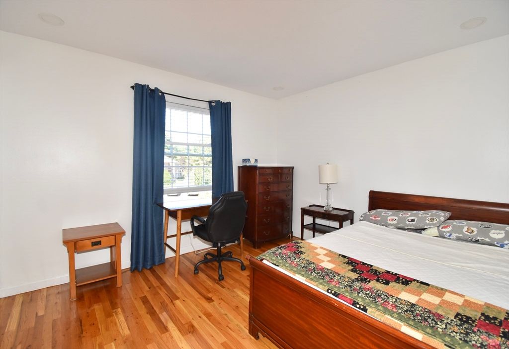 Bedroom, Home Office, Interior, Wood Texture Flooring