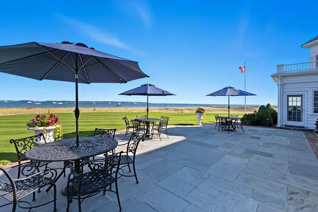 Backyard, Exterior, Water