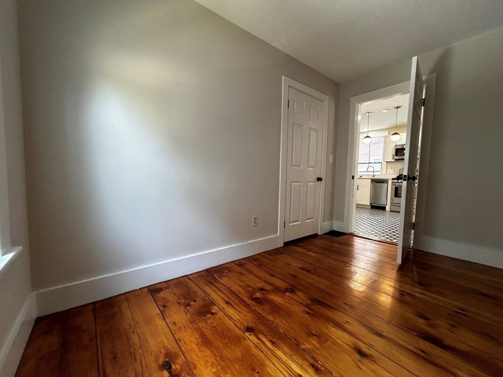 Empty room, Interior, Kitchen, Pendant Lights, Wood Texture Flooring