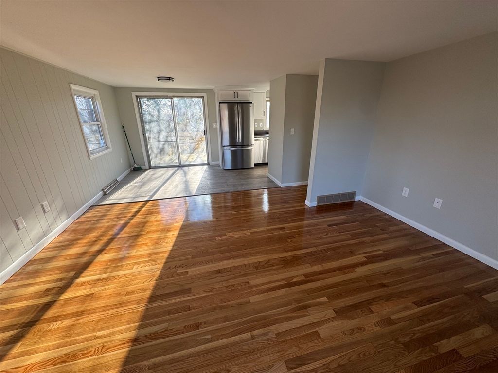 Empty room, Interior, Kitchen, Stainless Steel Appliances, Wood Texture Flooring