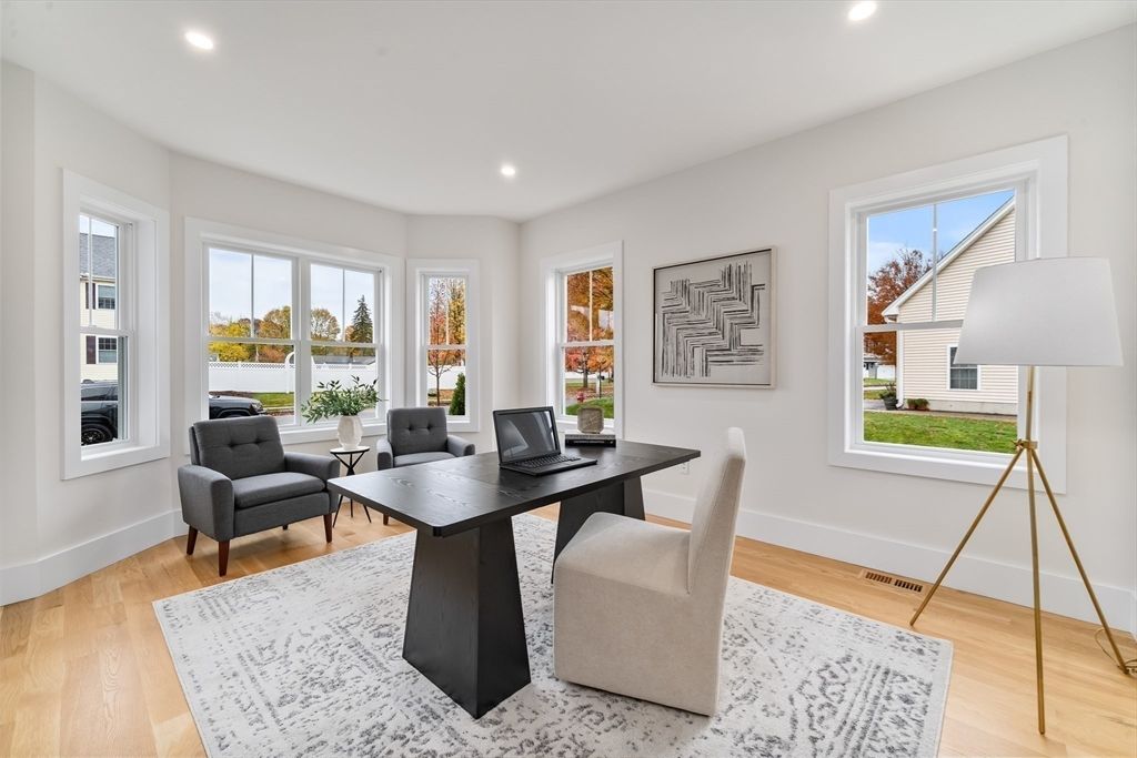 Home Office, Interior, Recessed Lighting, Wood Texture Flooring