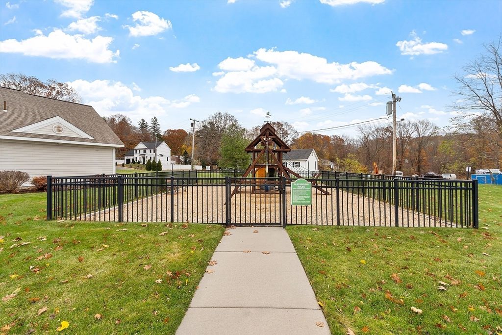 Backyard, Exterior, Playground