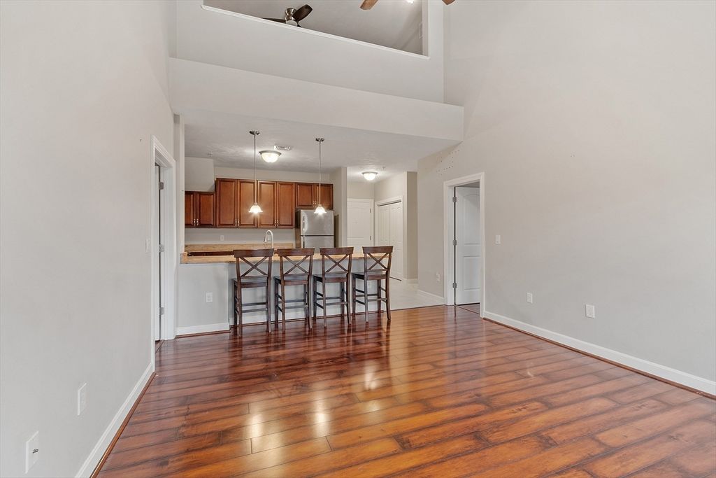 Interior, Kitchen, Pendant Lights, Wood Texture Flooring