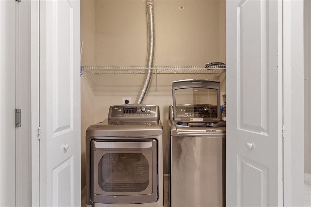 Interior, Utility Closets, Washer