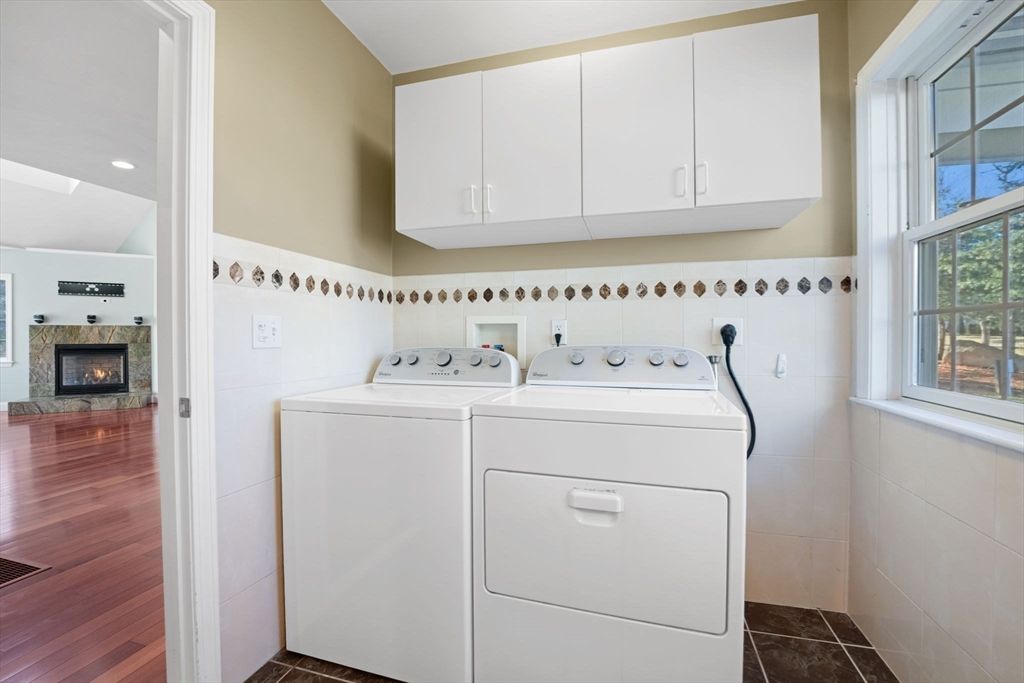 Fireplace, Interior, Recessed Lighting, Utility Closets, Washer, Wood Texture Flooring