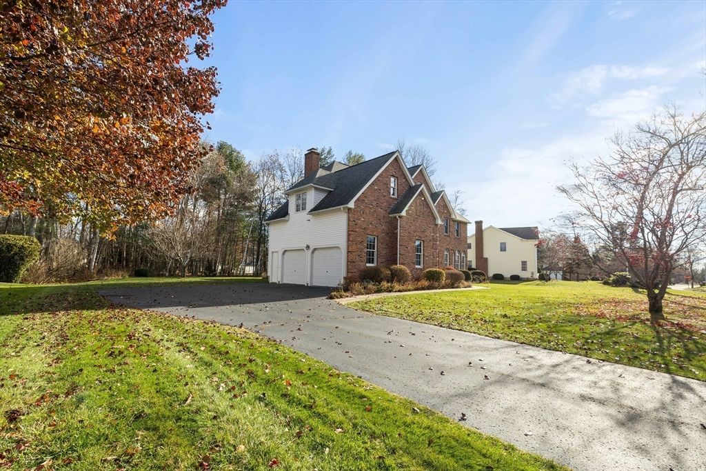 Attached, Backyard, Exterior, Facade, Brick Facade, Tudor Revival