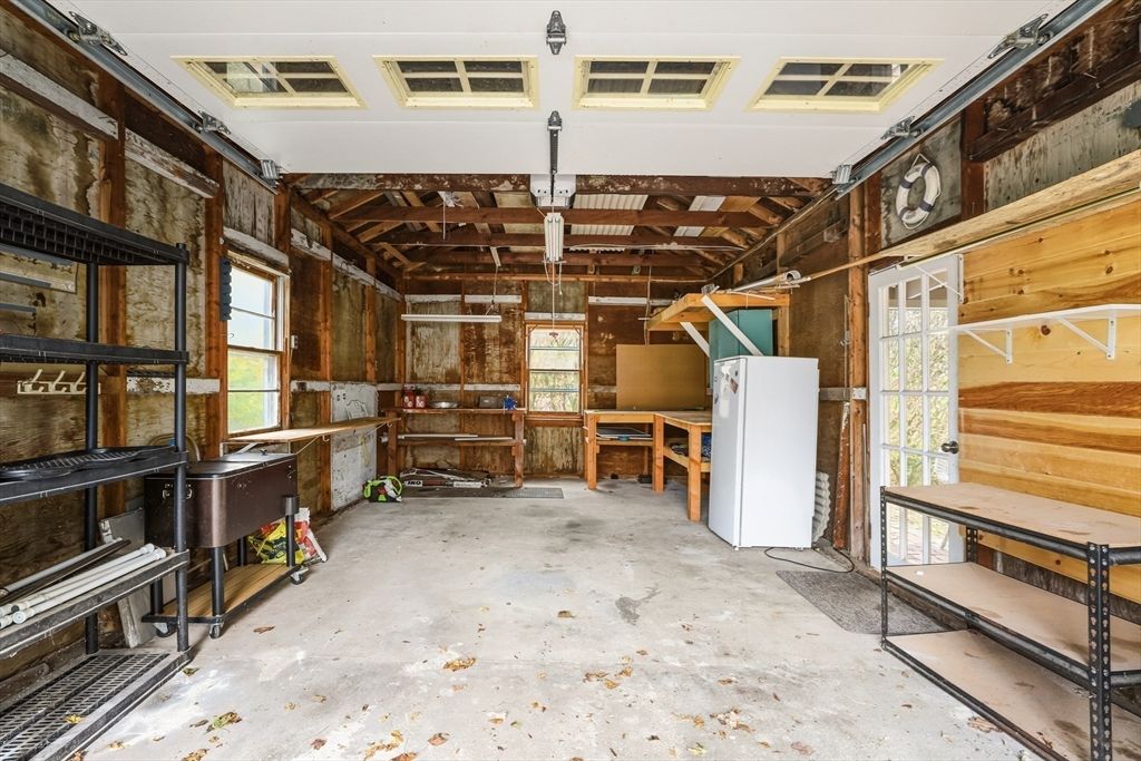 Interior, Wooden Beams, Wooden Walls
