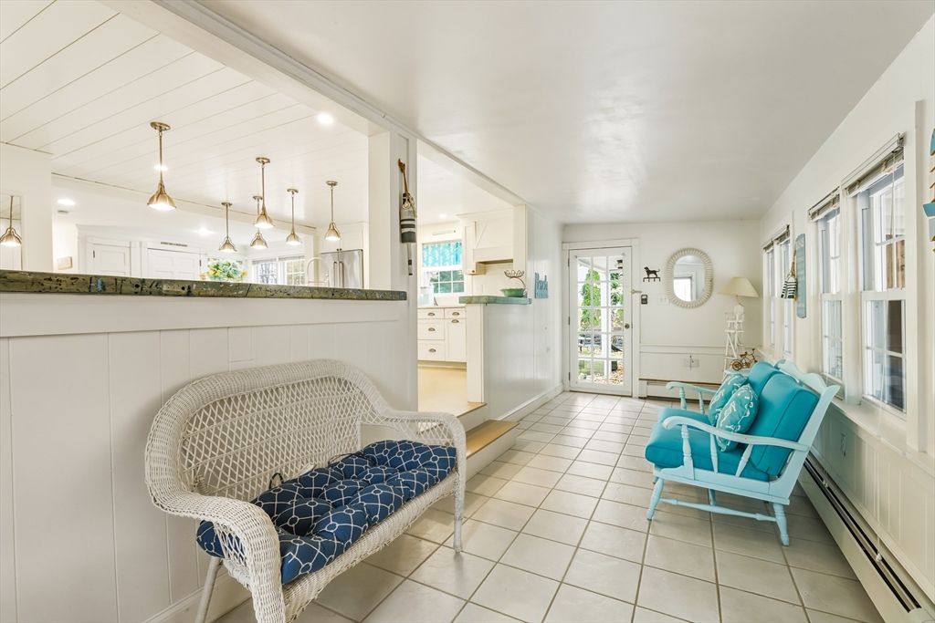 Interior, Kitchen, Pendant Lights