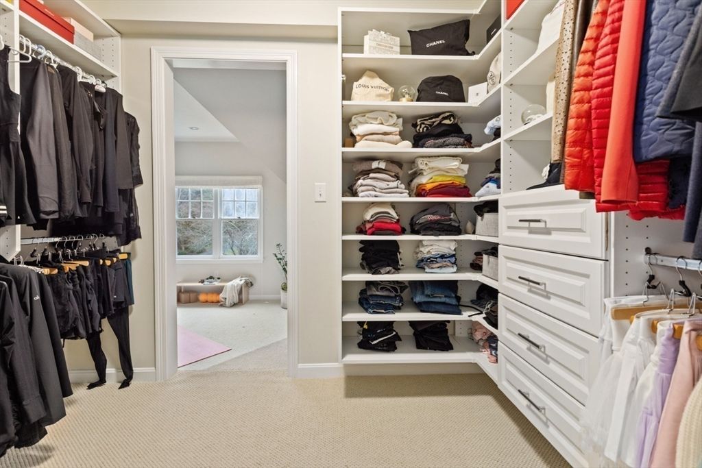Interior, Walk-in Closets