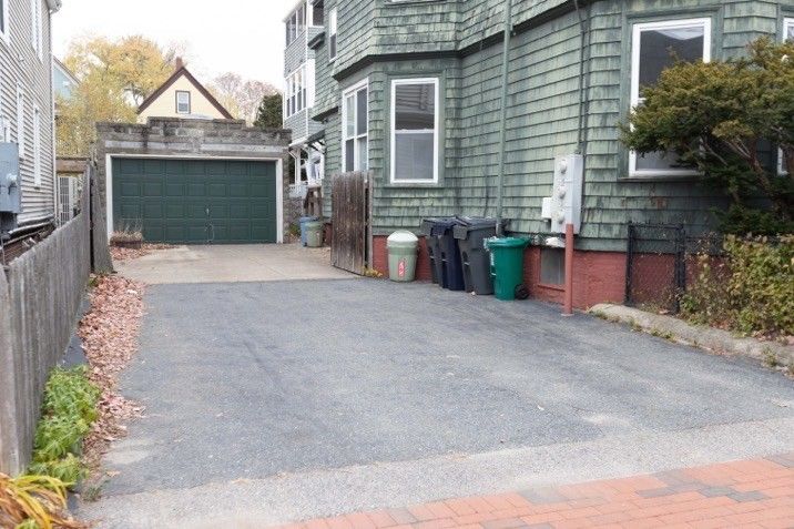 Detached Garage, Exterior