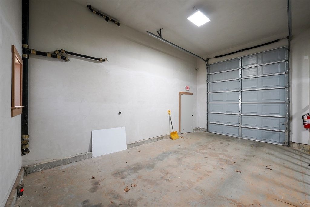 Garage, Interior, Recessed Lighting