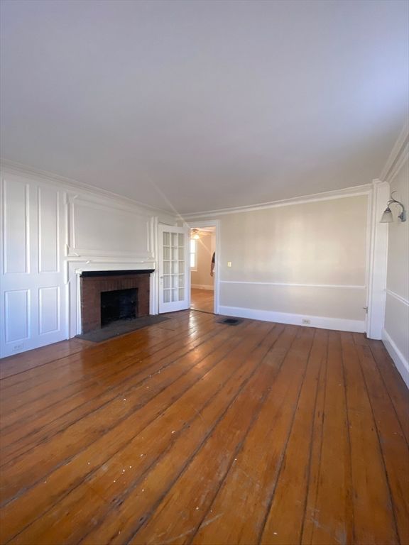 Empty room, Fireplace, Interior, Wood Texture Flooring