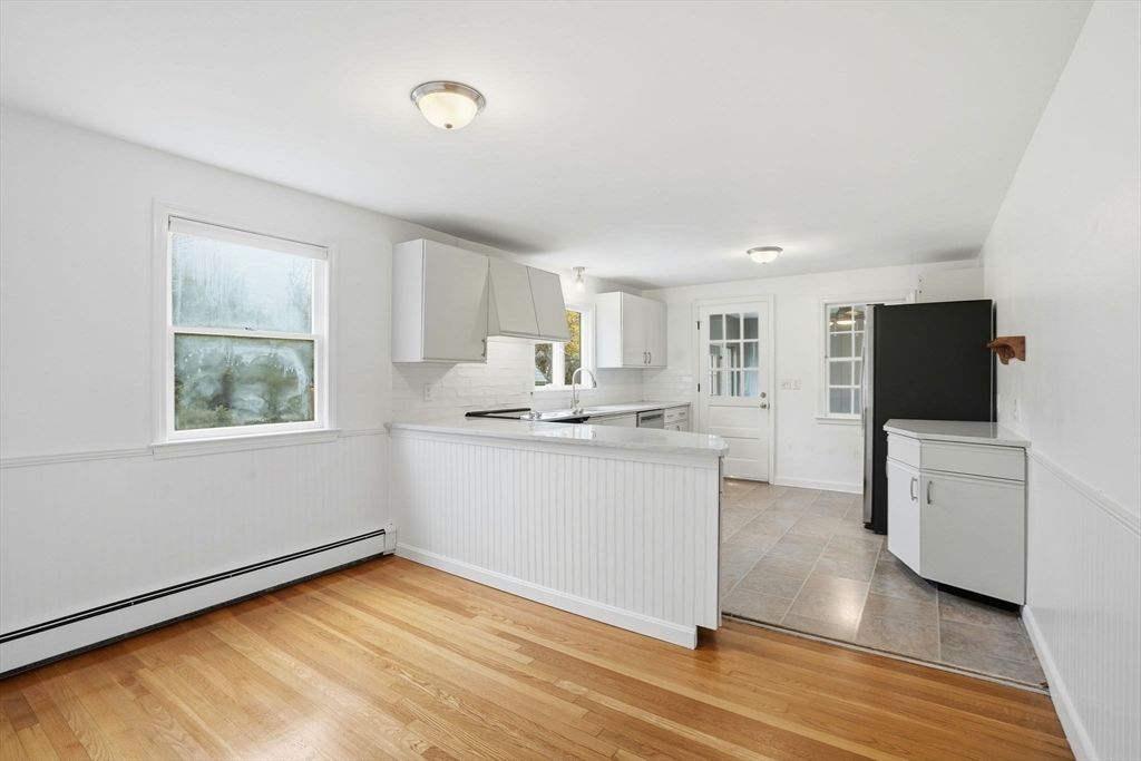 Interior, Kitchen, Wood Texture Flooring