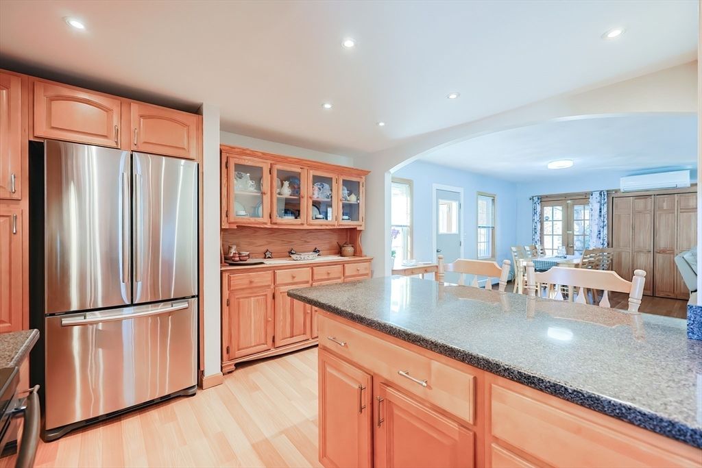 Dining room, Interior, Kitchen, Recessed Lighting, Stainless Steel Appliances, Wood Texture Flooring