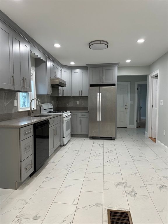 Interior, Kitchen, Marble, Recessed Lighting, Stainless Steel Appliances